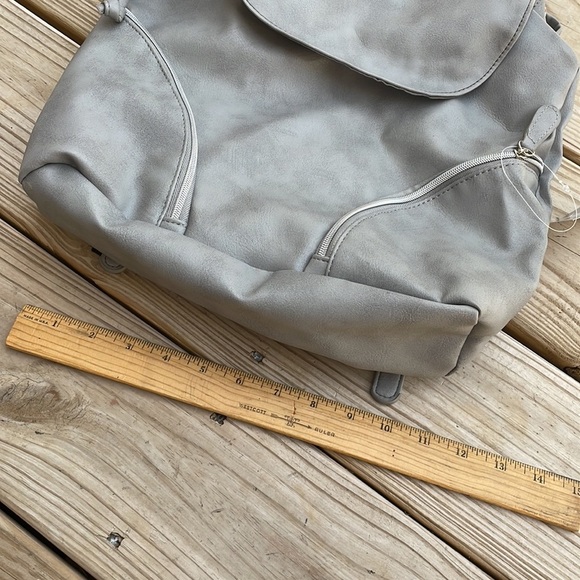 ULTA Rustic Gray Faux Leather Mid-Size Back - Picture 6 of 8